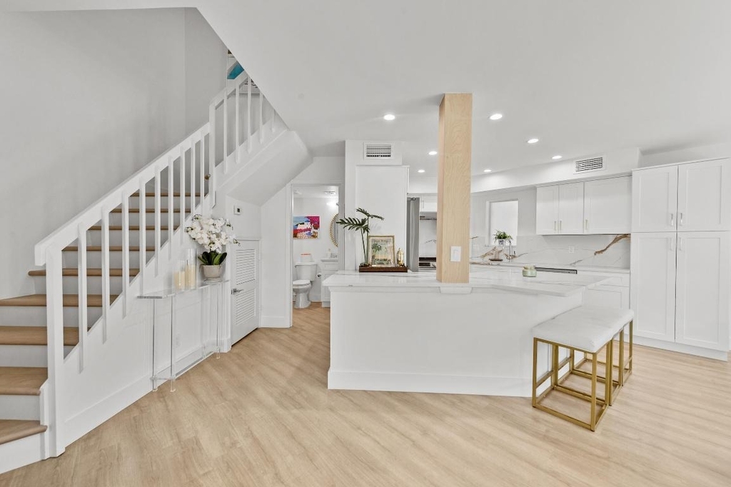 288 Seabreeze Circle - Photo 12