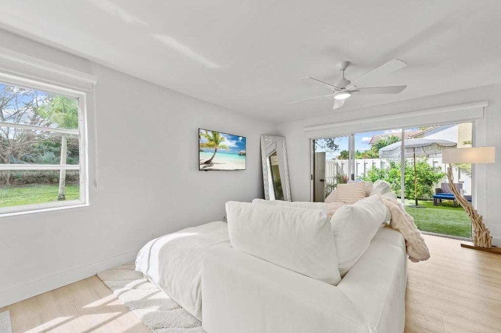 288 Seabreeze Circle - Photo 7
