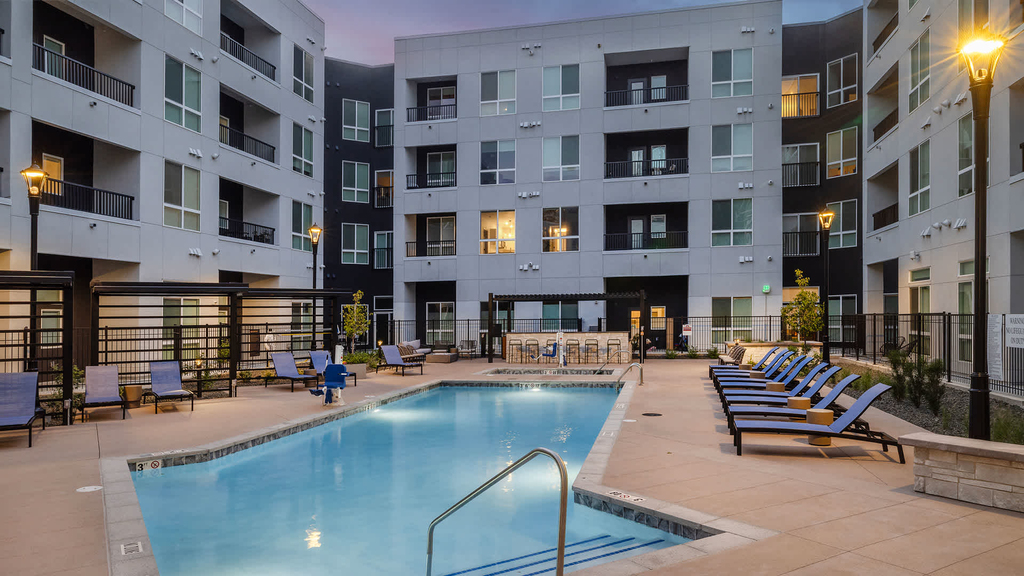 9345 E 56th Ave - Photo 33