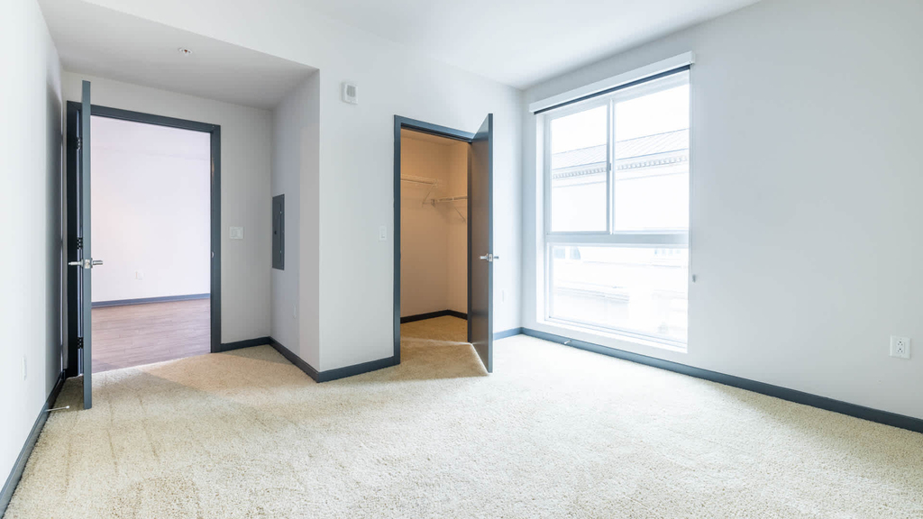 222 S Main St - Photo 12