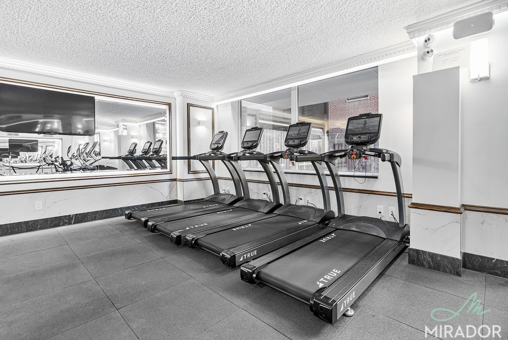 330 E 39th Street - Photo 12