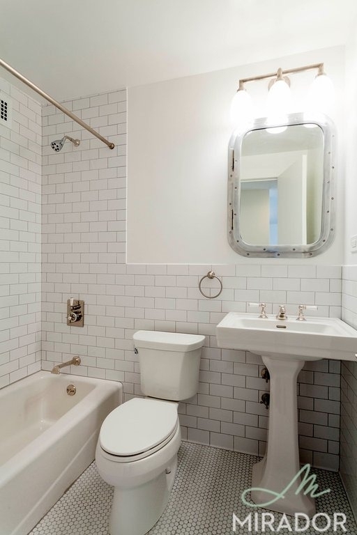 330 E 39th Street - Photo 17