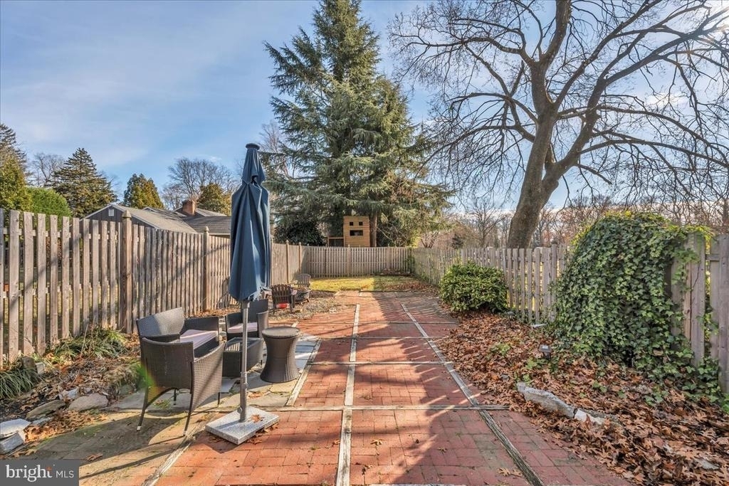 406 Kings Highway E - Photo 23