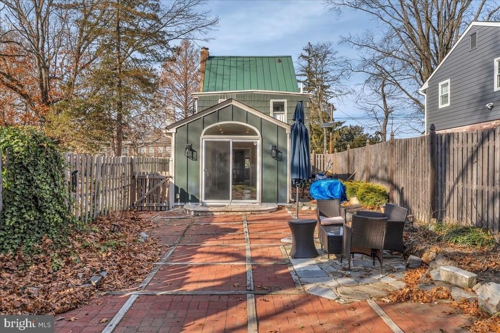 406 Kings Highway E - Photo 22