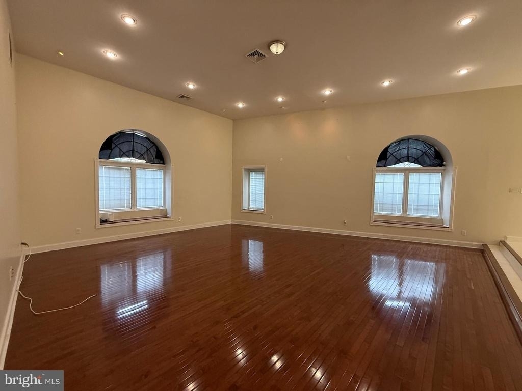 4 N Pearl Street - Photo 5