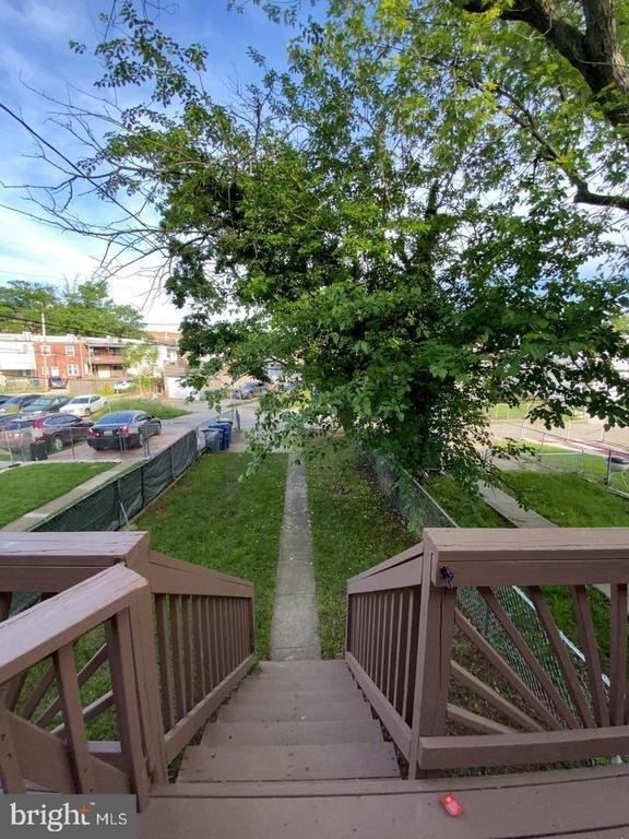 41 N Kossuth Street - Photo 11