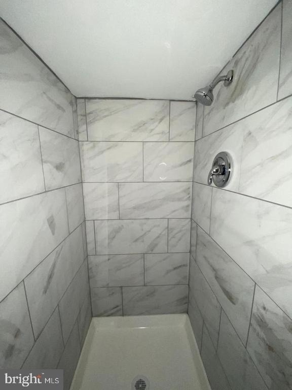 41 N Kossuth Street - Photo 15