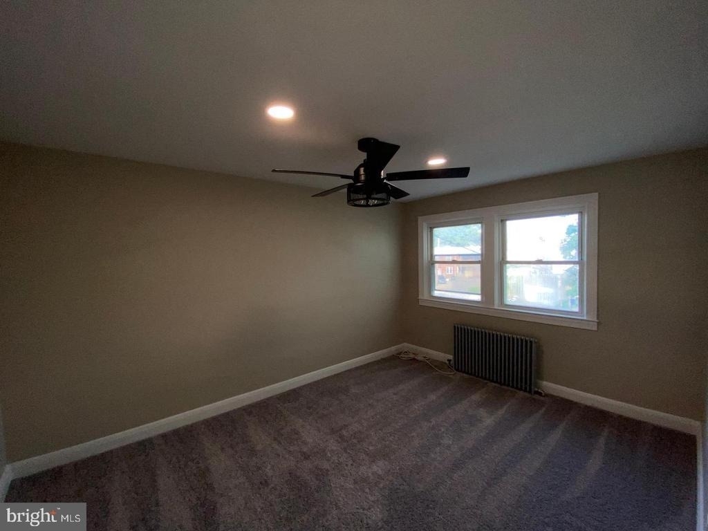 41 N Kossuth Street - Photo 18