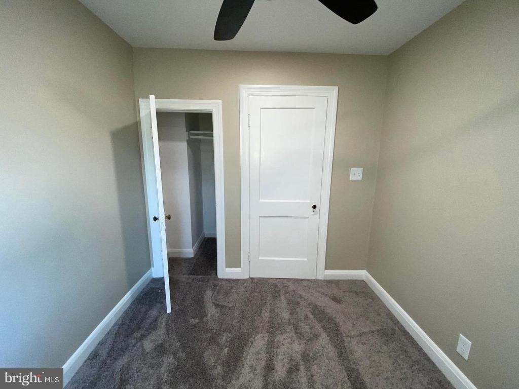 41 N Kossuth Street - Photo 16