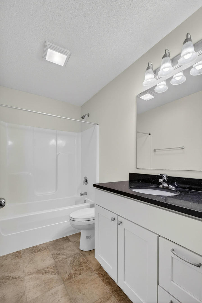 220 E 37th Street - Photo 26