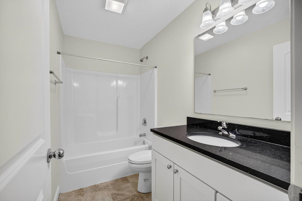 220 E 37th Street - Photo 24