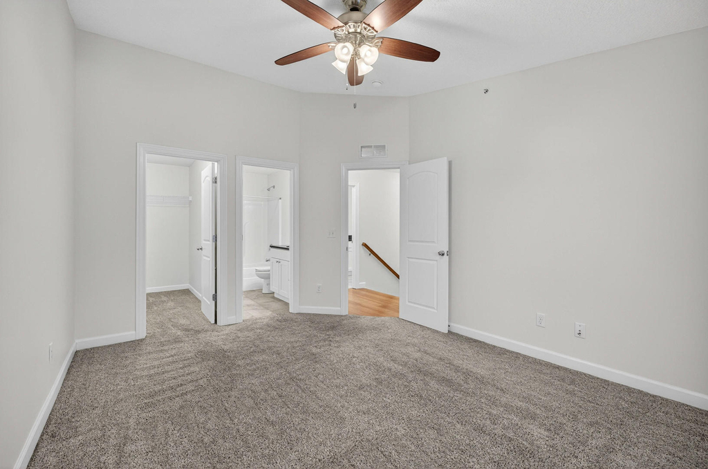 220 E 37th Street - Photo 22