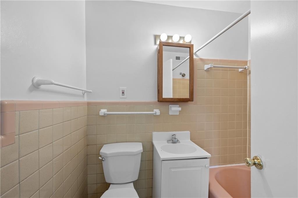 11 Peachtree Hills Avenue Ne - Photo 10