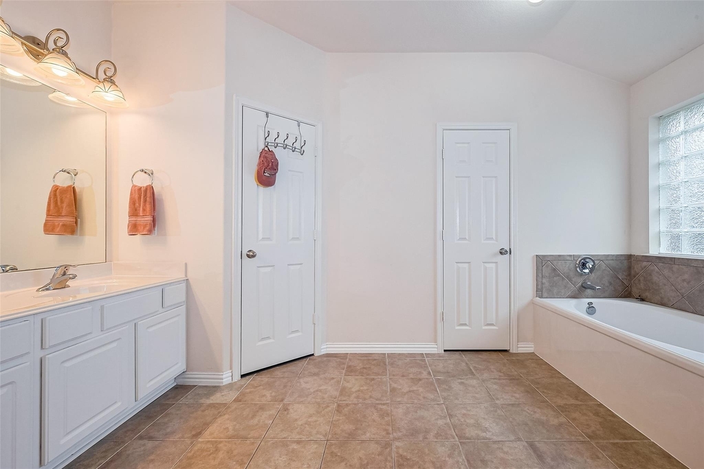 1007 Casting Springs Way - Photo 31