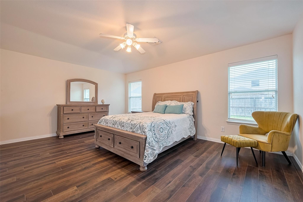 1007 Casting Springs Way - Photo 28