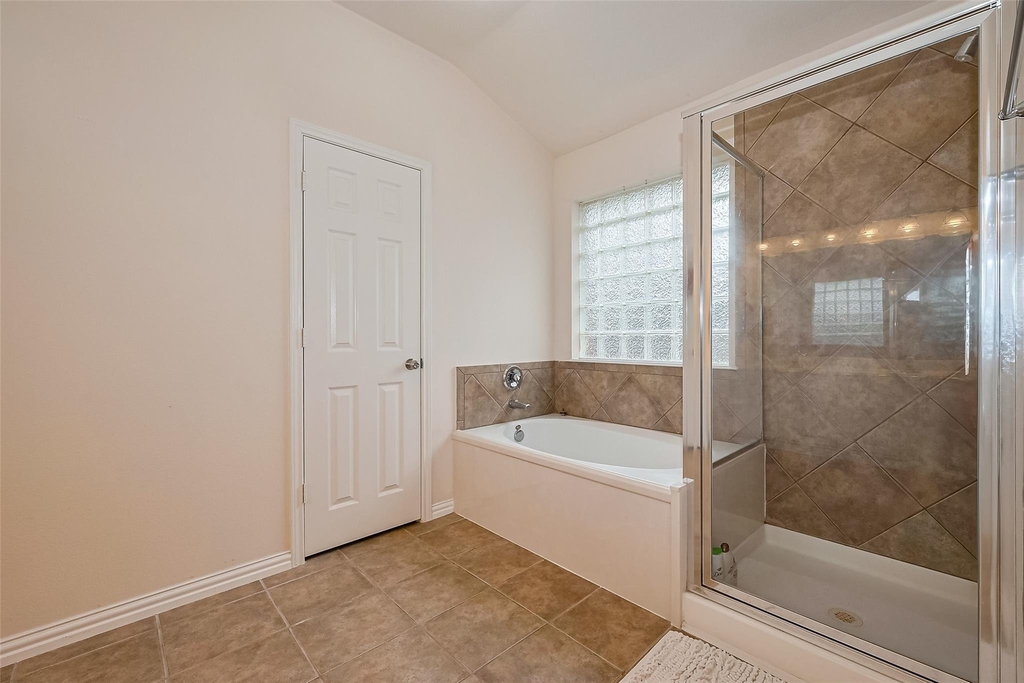 1007 Casting Springs Way - Photo 33
