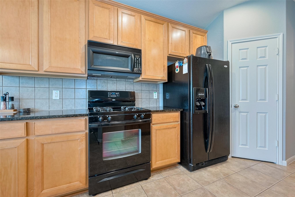 1007 Casting Springs Way - Photo 19