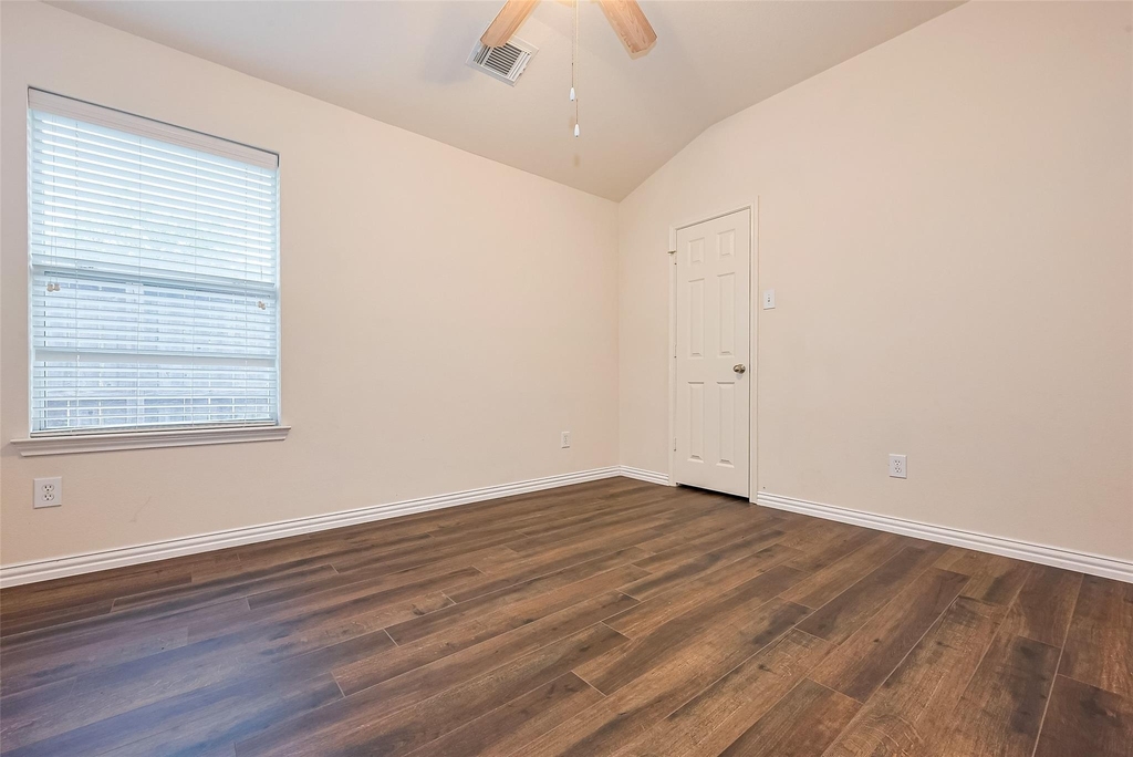 1007 Casting Springs Way - Photo 27