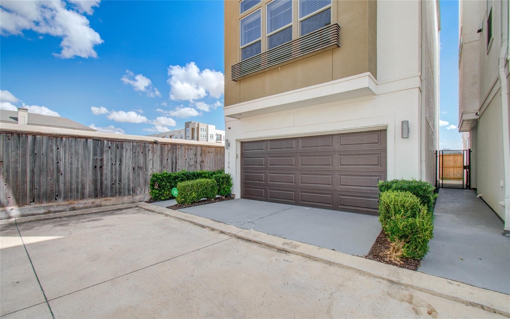 3104 Mitchell Landing Court - Photo 5