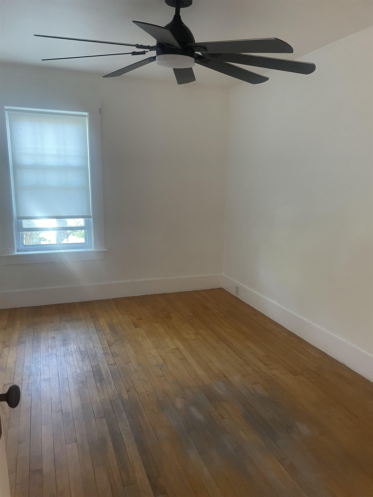 30 Baker - Photo 9