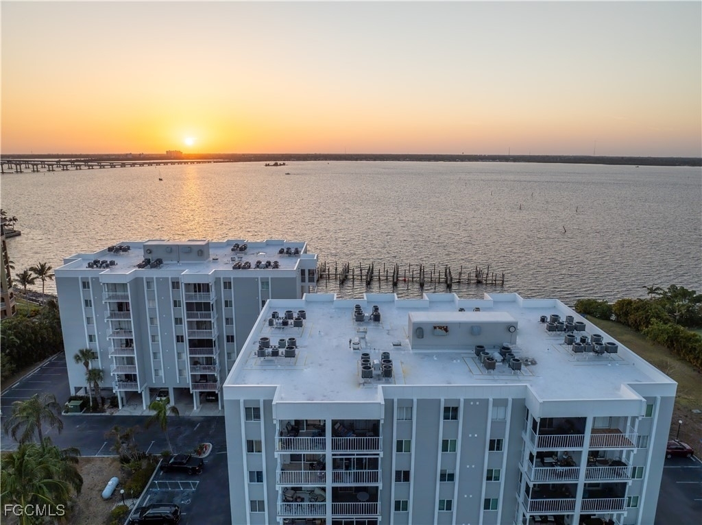 2885 Palm Beach Boulevard - Photo 2