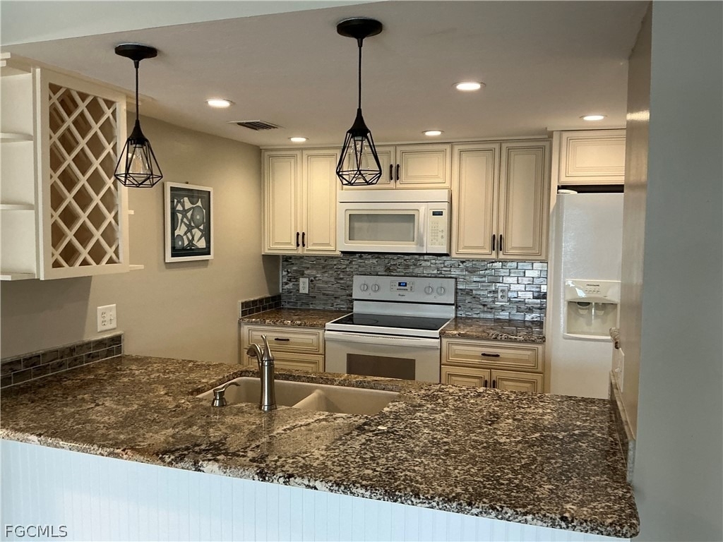 2885 Palm Beach Boulevard - Photo 41