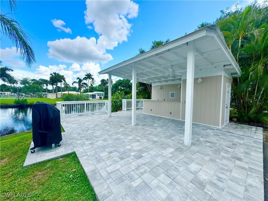 1252 Henderson Creek Drive - Photo 2