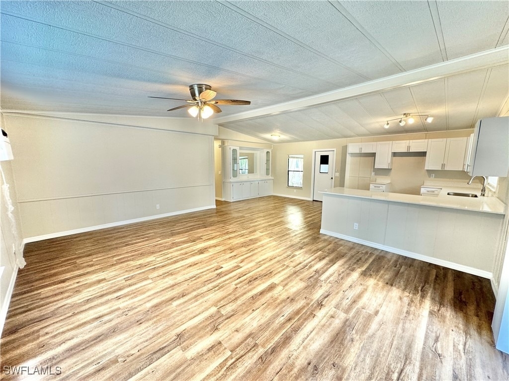 1252 Henderson Creek Drive - Photo 4