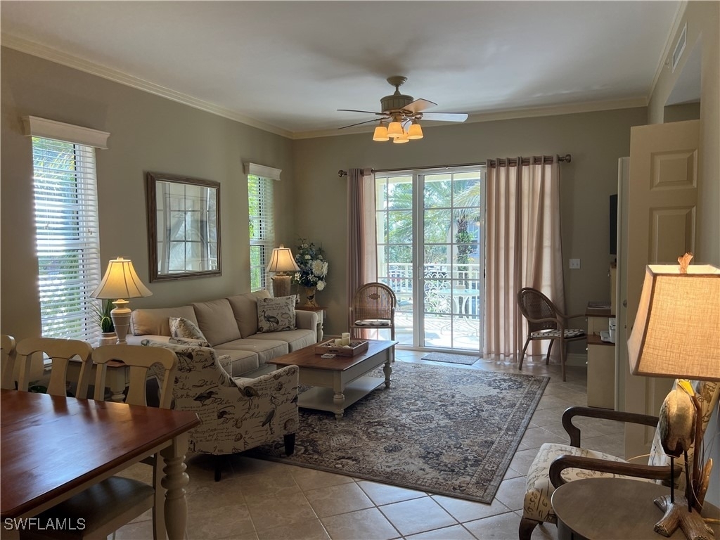 5068 Annunciation Circle - Photo 4