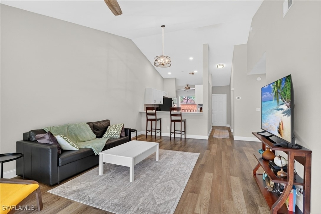 209 Robin Hood Circle - Photo 4