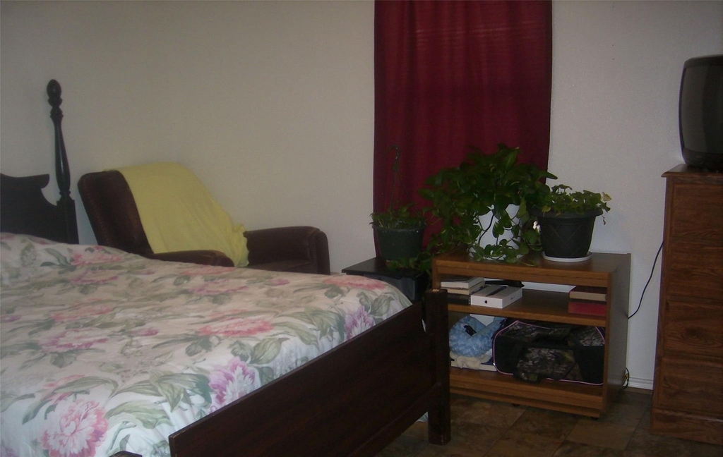 101 Seniors Ave - Photo 6