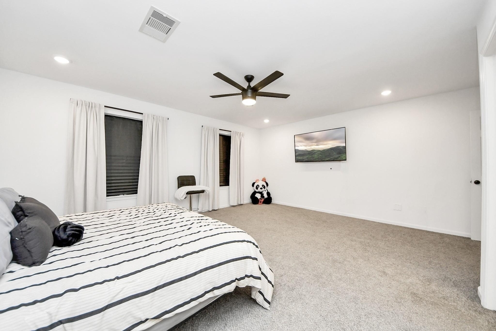 4613 Ireland Street - Photo 25