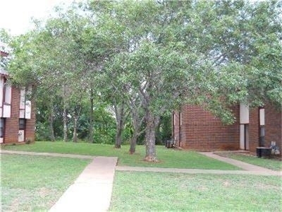 601 Doris Lane - Photo 1