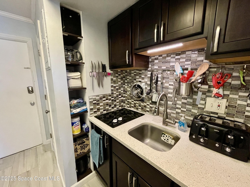 3190 N Atlantic Avenue - Photo 10