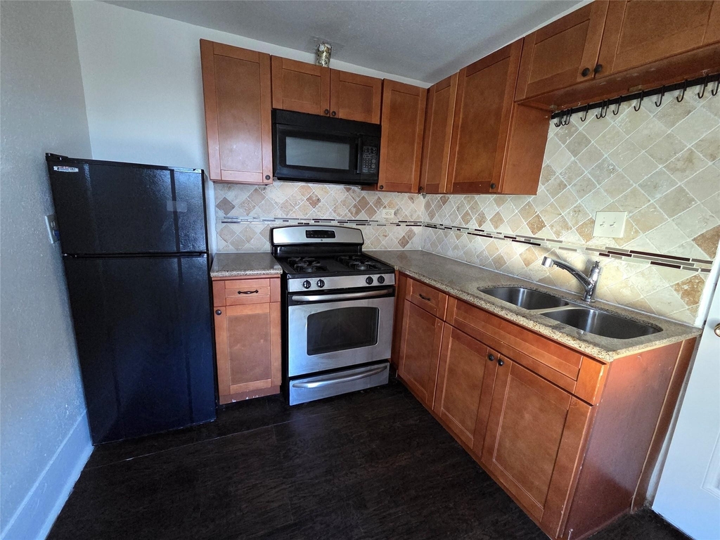 302 71st Street - Photo 0