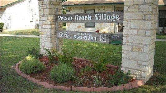 205 Riverview - Photo 3