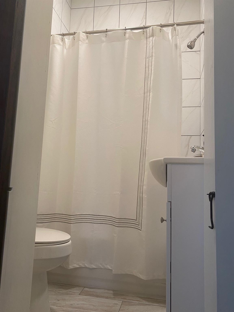 2708 Winbern Street - Photo 9
