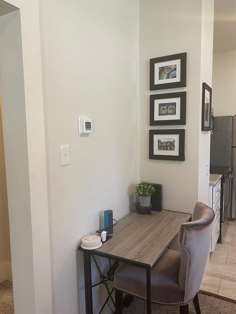 2708 Winbern Street - Photo 2
