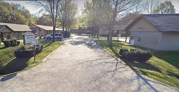 5632 Highway 182 - Photo 2