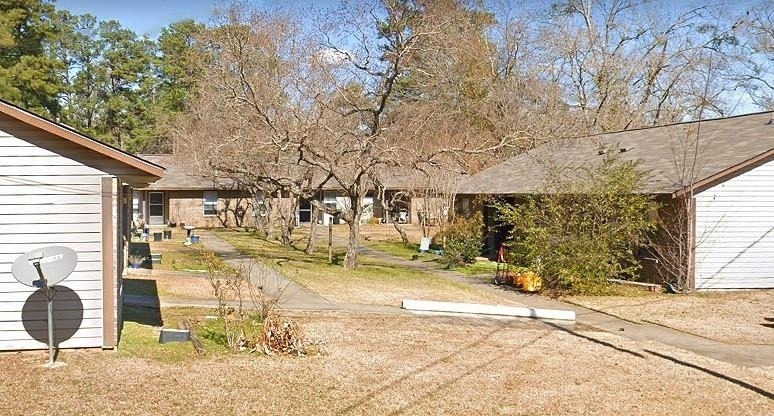 301 Harper Street - Photo 3