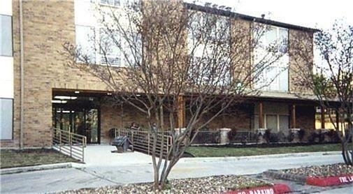 300 Cross Creek - Photo 0