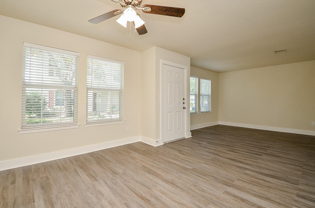 3935 Federal Lane - Photo 3
