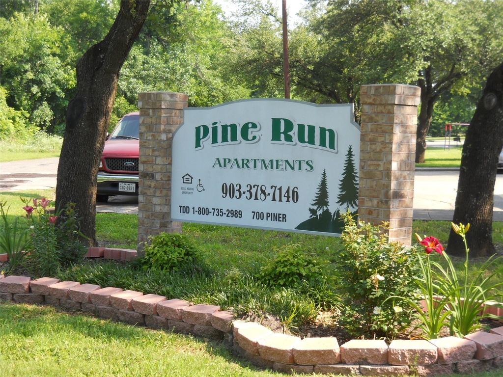 700 Piner Street - Photo 0