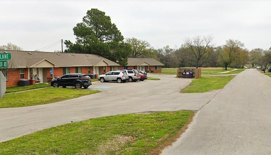 503 Crooked Creek Road - Photo 4