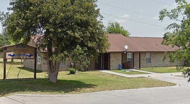 1200 N Goliad - Photo 1