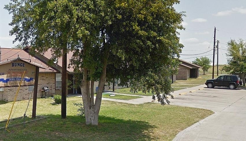 1200 N Goliad - Photo 0
