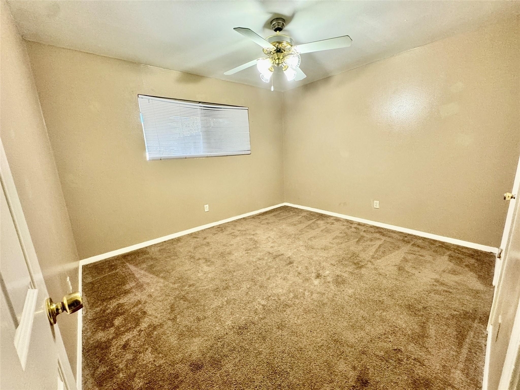 2201 N Grand Boulevard - Photo 9