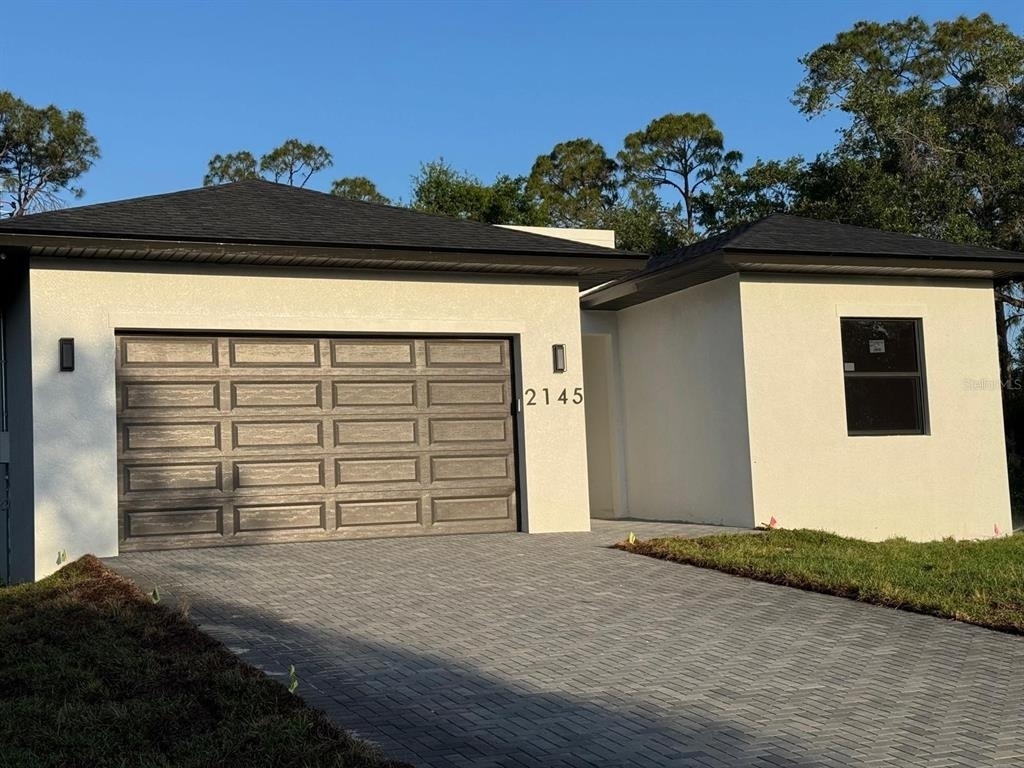 2145 Redmond Street - Photo 0