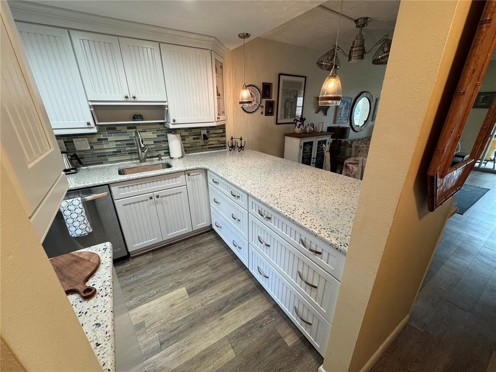 1400 Tarpon Center Drive - Photo 4