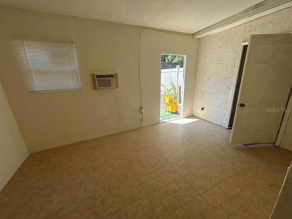 6114 Tuscony Circle - Photo 11